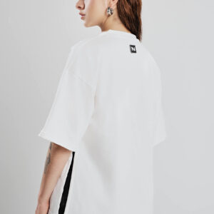 Oversized T-shirt with slit- White